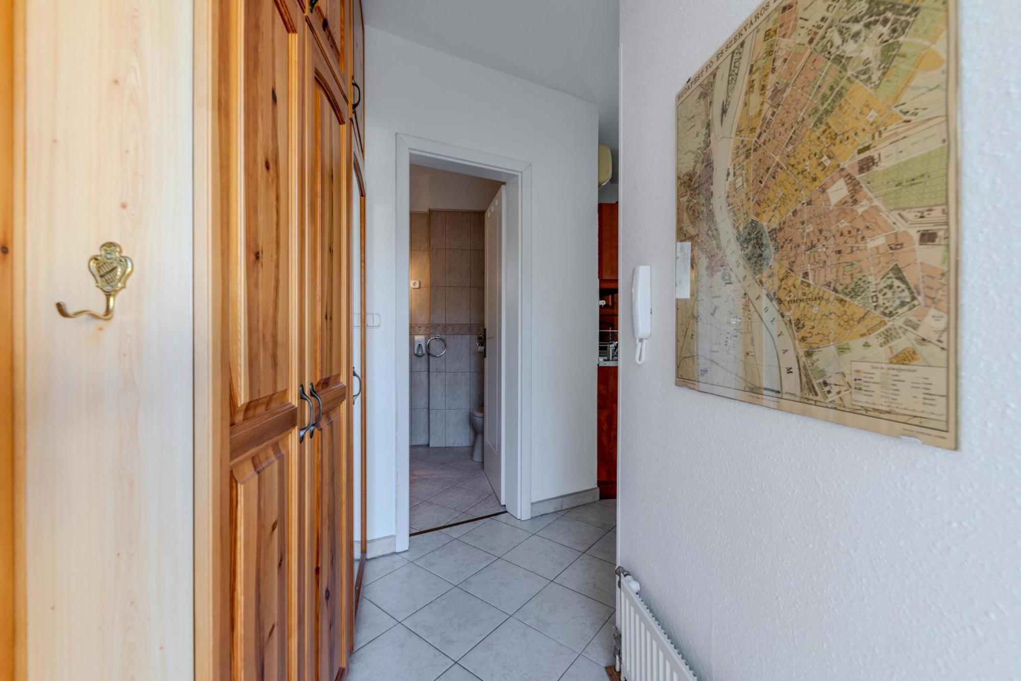Cozy Flat In The Heart Of Buda Budapest Luaran gambar